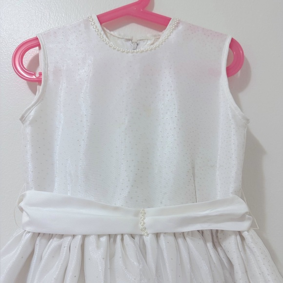 Satin Communion Dress w/ Pearl Accents & Organza Skirt 9-12 years Old. Off White - Picture 5 of 15